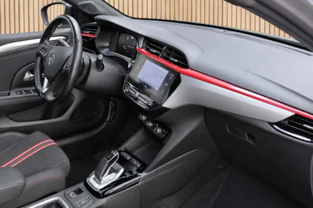 Opel Corsa (2021) thumbnail 3