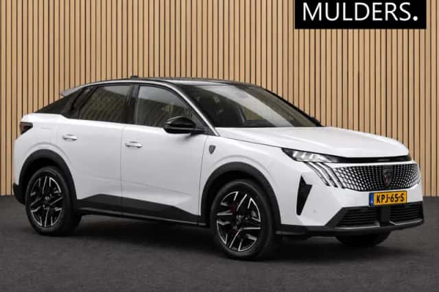 Peugeot 3008 (2025) thumbnail 1