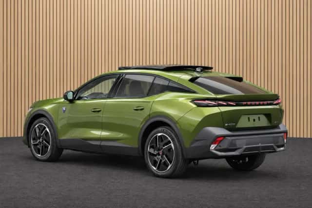 Peugeot e-408 (2026) thumbnail 2