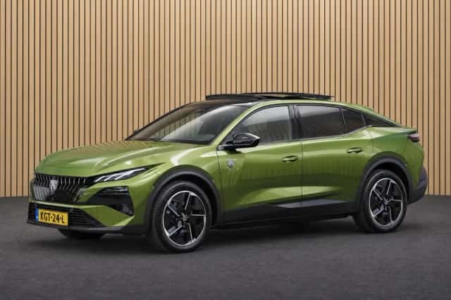 Peugeot e-408 (2026) thumbnail 5