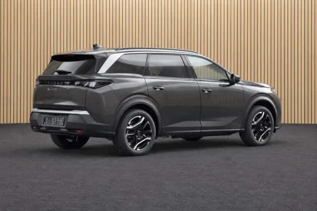 Peugeot E-5008 (2026) thumbnail 6