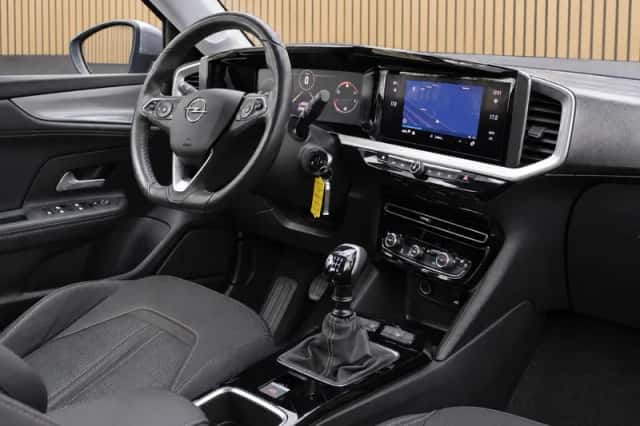 Opel Mokka (2021) thumbnail 3