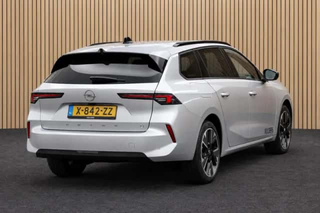 Opel Astra (2024) thumbnail 6