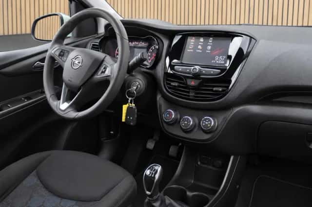 Opel Karl (2018) thumbnail 3