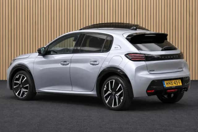Peugeot 208 (2025) thumbnail 2