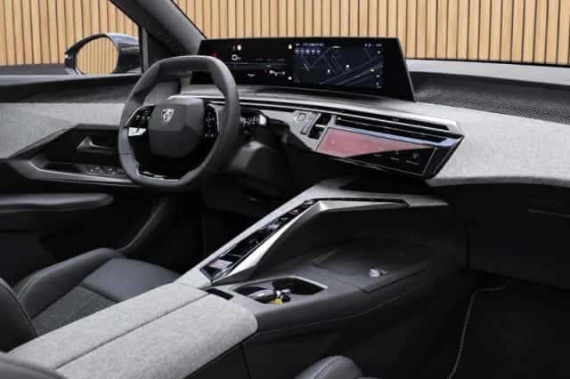 Peugeot 5008 (2026) thumbnail 3