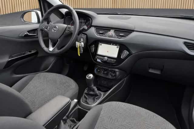 Opel Corsa (2019) thumbnail 3