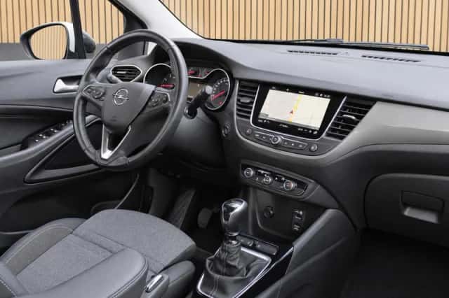 Opel Crossland (2022) thumbnail 3
