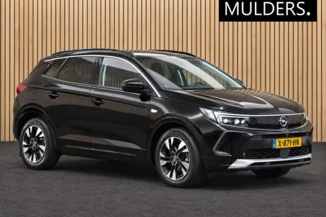 Opel Grandland (2022) thumbnail 1