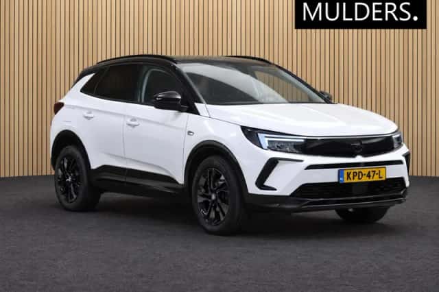 Opel Grandland (2024) thumbnail 1