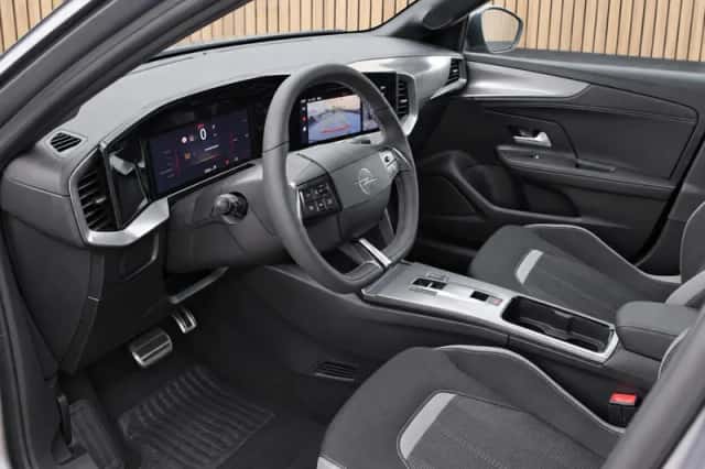 Opel Mokka (2025) thumbnail 3