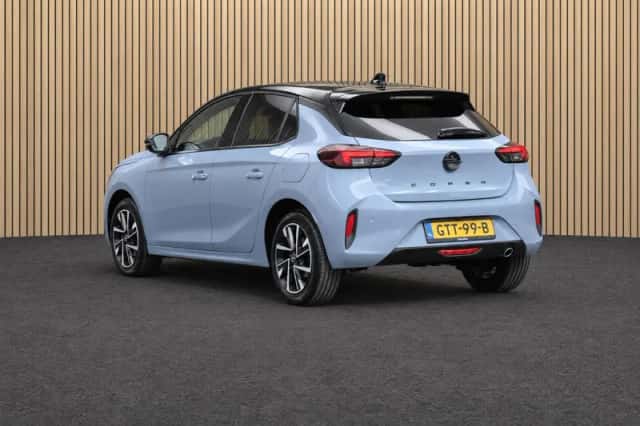 Opel Corsa (2024) thumbnail 2