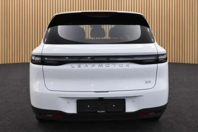 Leapmotor B10 (2026) thumbnail 4