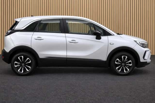 Opel Crossland (2023) thumbnail 6