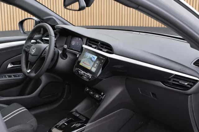 Opel Corsa (2025) thumbnail 3