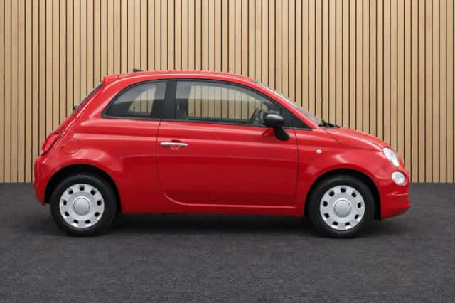 Fiat 500 (2024) thumbnail 3