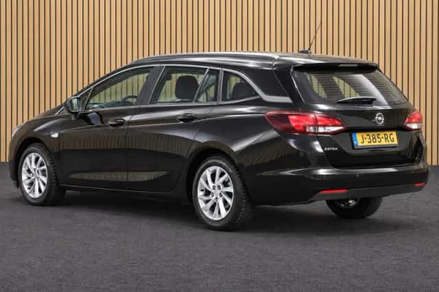Opel Astra (2020) thumbnail 2