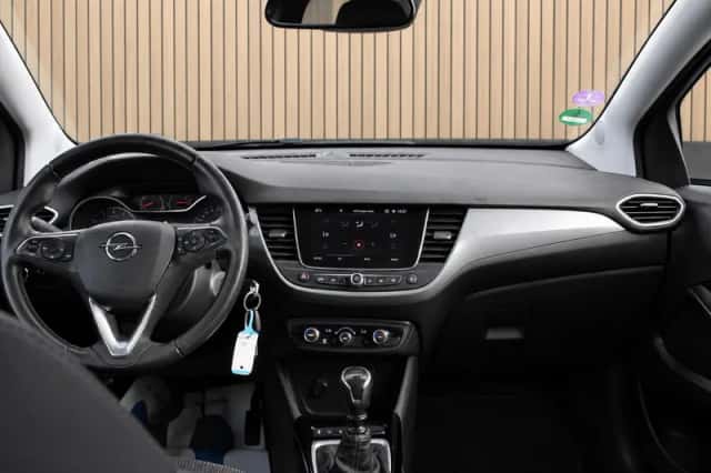 Opel Crossland (2021) thumbnail 3