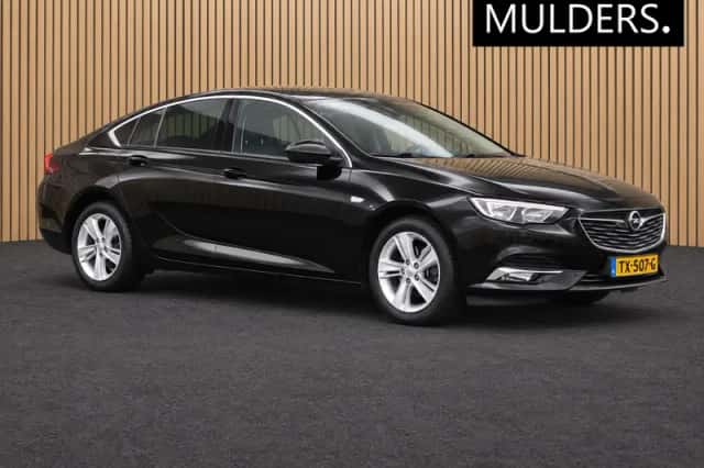 Opel Insignia (2018) thumbnail 1