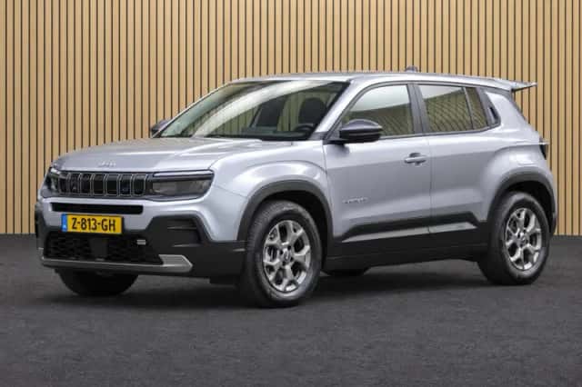 Jeep Avenger (2024) thumbnail 5