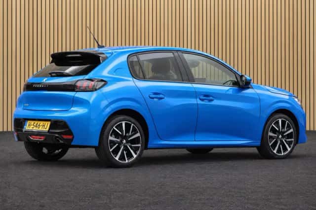 Peugeot 208 (2020) thumbnail 4