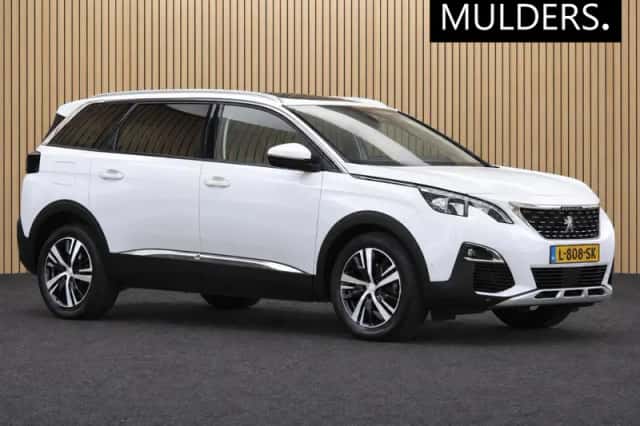 Peugeot 5008 (2020) thumbnail 1