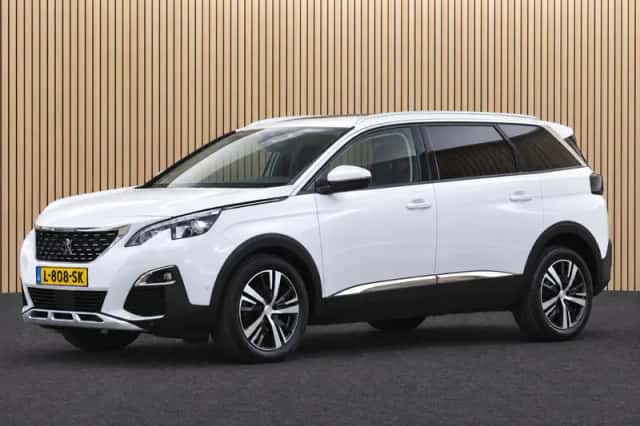 Peugeot 5008 (2020) thumbnail 5