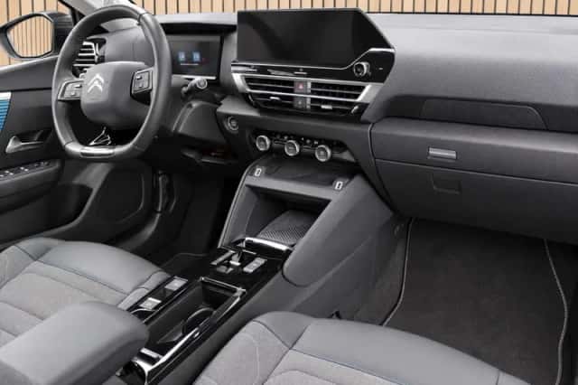 Citroën ë-C4 (2022) thumbnail 3
