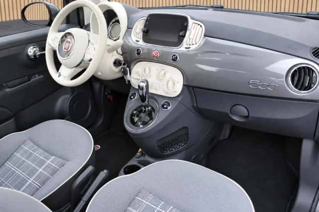 Fiat 500 (2017) thumbnail 3