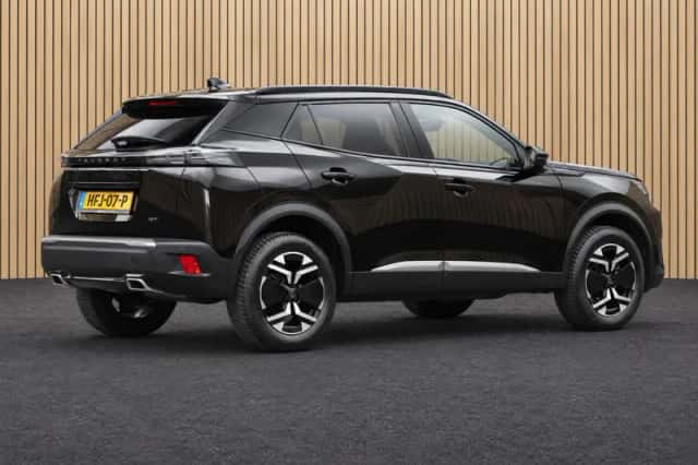 Peugeot 2008 (2024) thumbnail 6