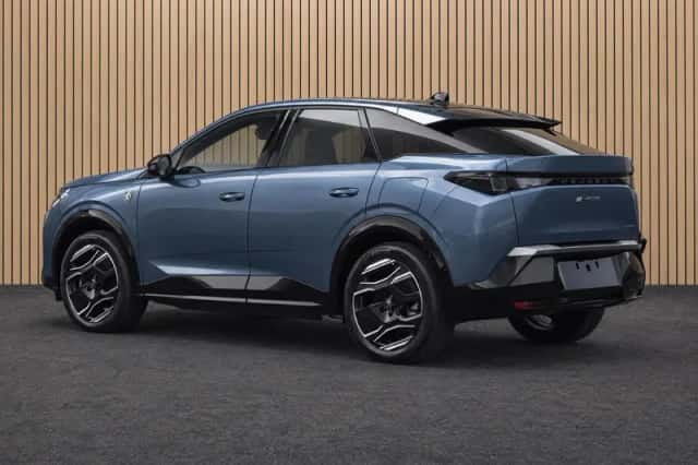 Peugeot e-3008 (2026) thumbnail 2