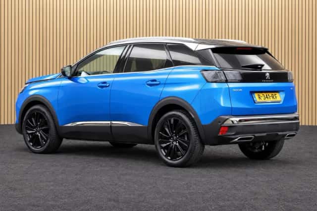 Peugeot 3008 (2021) thumbnail 2