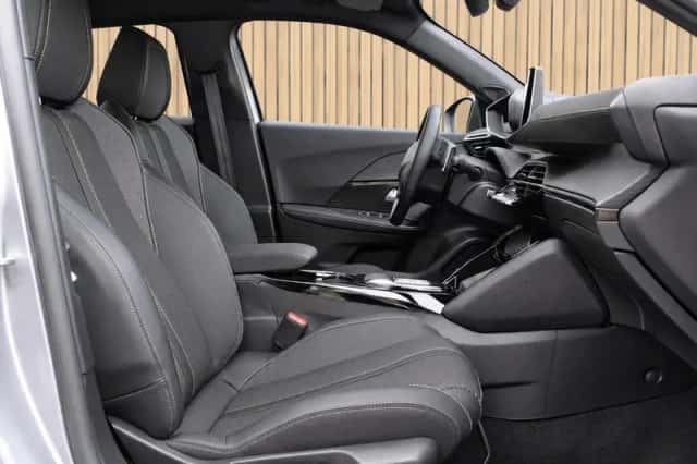 Peugeot 2008 (2026) thumbnail 6