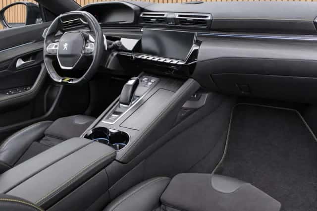 Peugeot 508 (2021) thumbnail 3