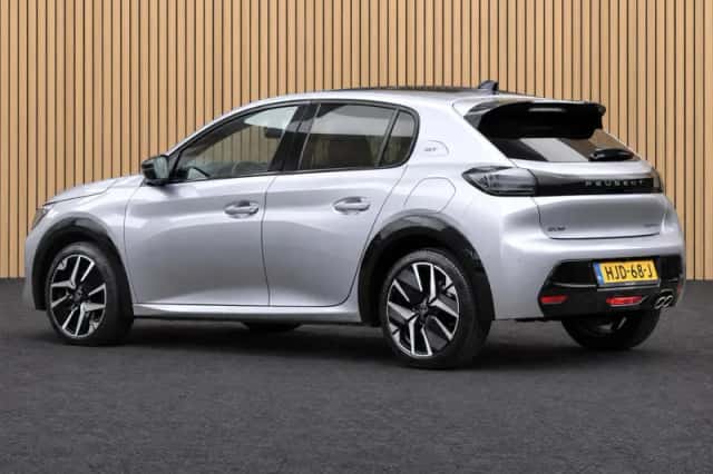 Peugeot 208 (2025) thumbnail 2