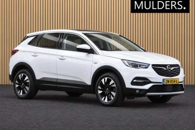Opel Grandland (2019) thumbnail 1