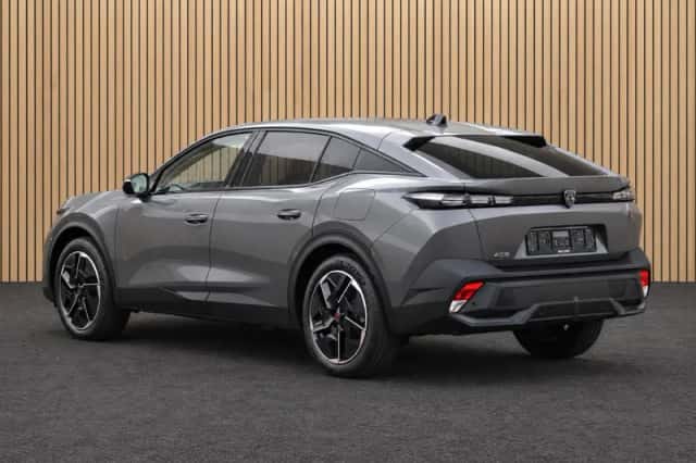 Peugeot e-408 (2026) thumbnail 2