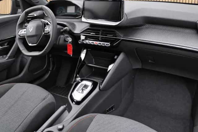 Peugeot 2008 (2026) thumbnail 3