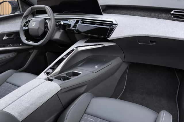 Peugeot 5008 (2026) thumbnail 3