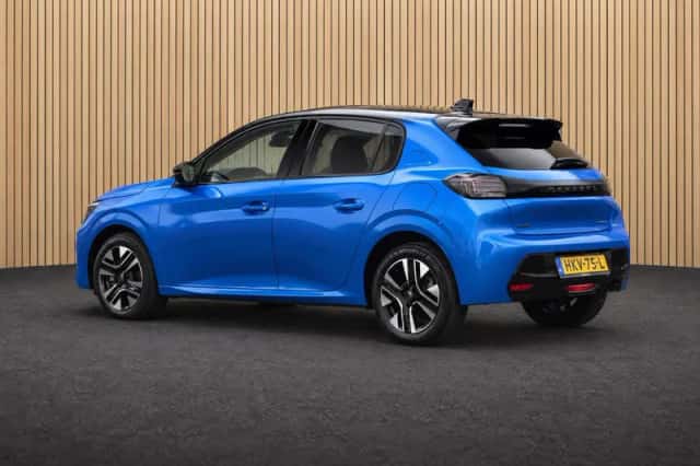 Peugeot 208 (2025) thumbnail 2