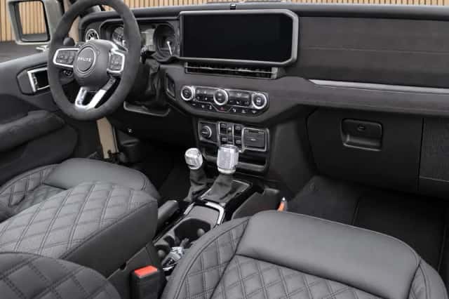 Jeep Wrangler (2026) thumbnail 3