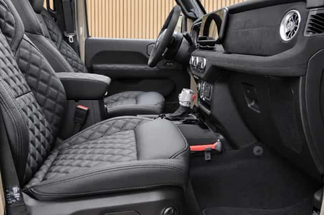 Jeep Wrangler (2026) thumbnail 6