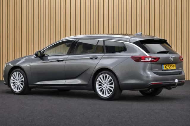 Opel Insignia (2017) thumbnail 2