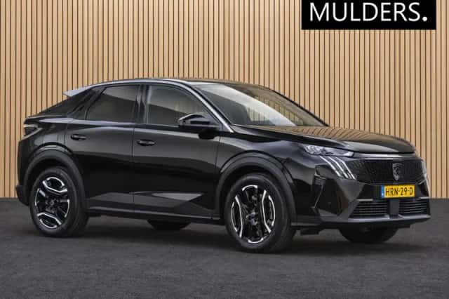 Peugeot 3008 (2025) thumbnail 1