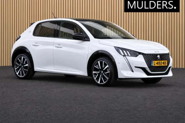 Peugeot 208 (2021) thumbnail 1