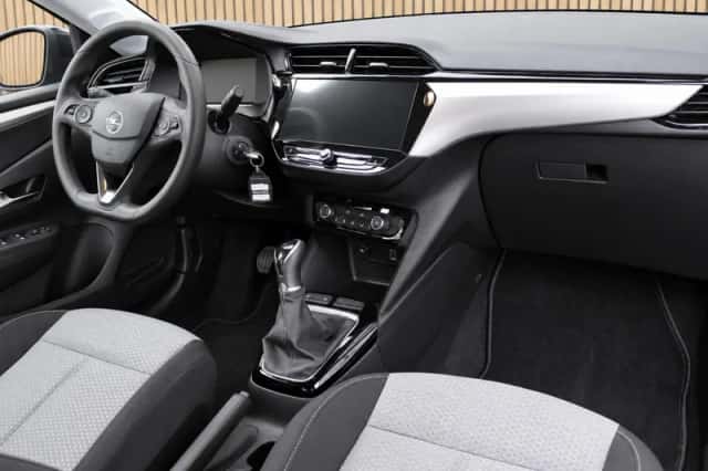 Opel Corsa (2024) thumbnail 3