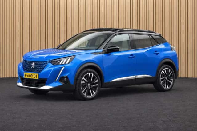 Peugeot e-2008 (2020) thumbnail 6