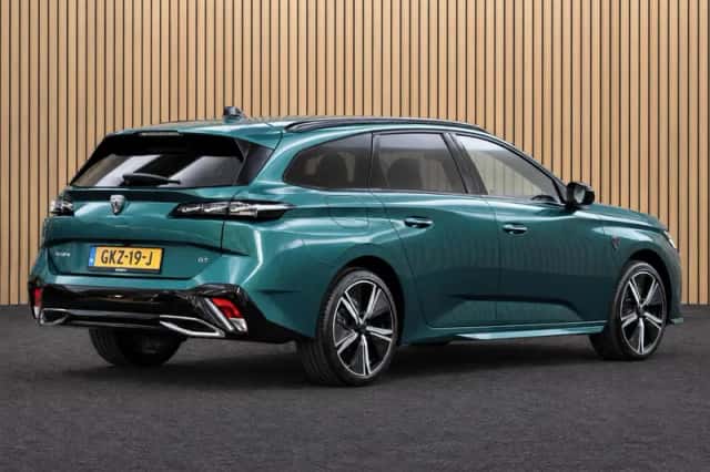Peugeot 308 (2024) thumbnail 6