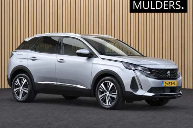 Peugeot 3008 (2021) thumbnail 1