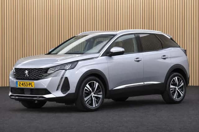 Peugeot 3008 (2021) thumbnail 5